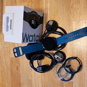 EUC Samsung Galaxy Watch Active TEAL